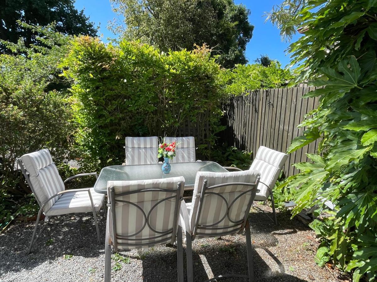Appartement Quiet, New, Sunny Cnzhouse On Upstairs Near Cbd à Christchurch Extérieur photo