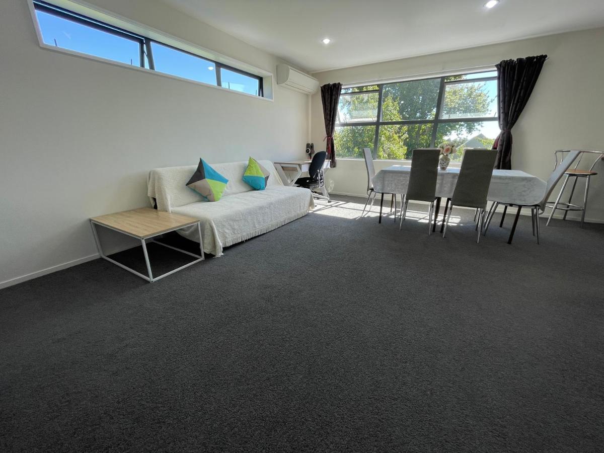 Appartement Quiet, New, Sunny Cnzhouse On Upstairs Near Cbd à Christchurch Extérieur photo